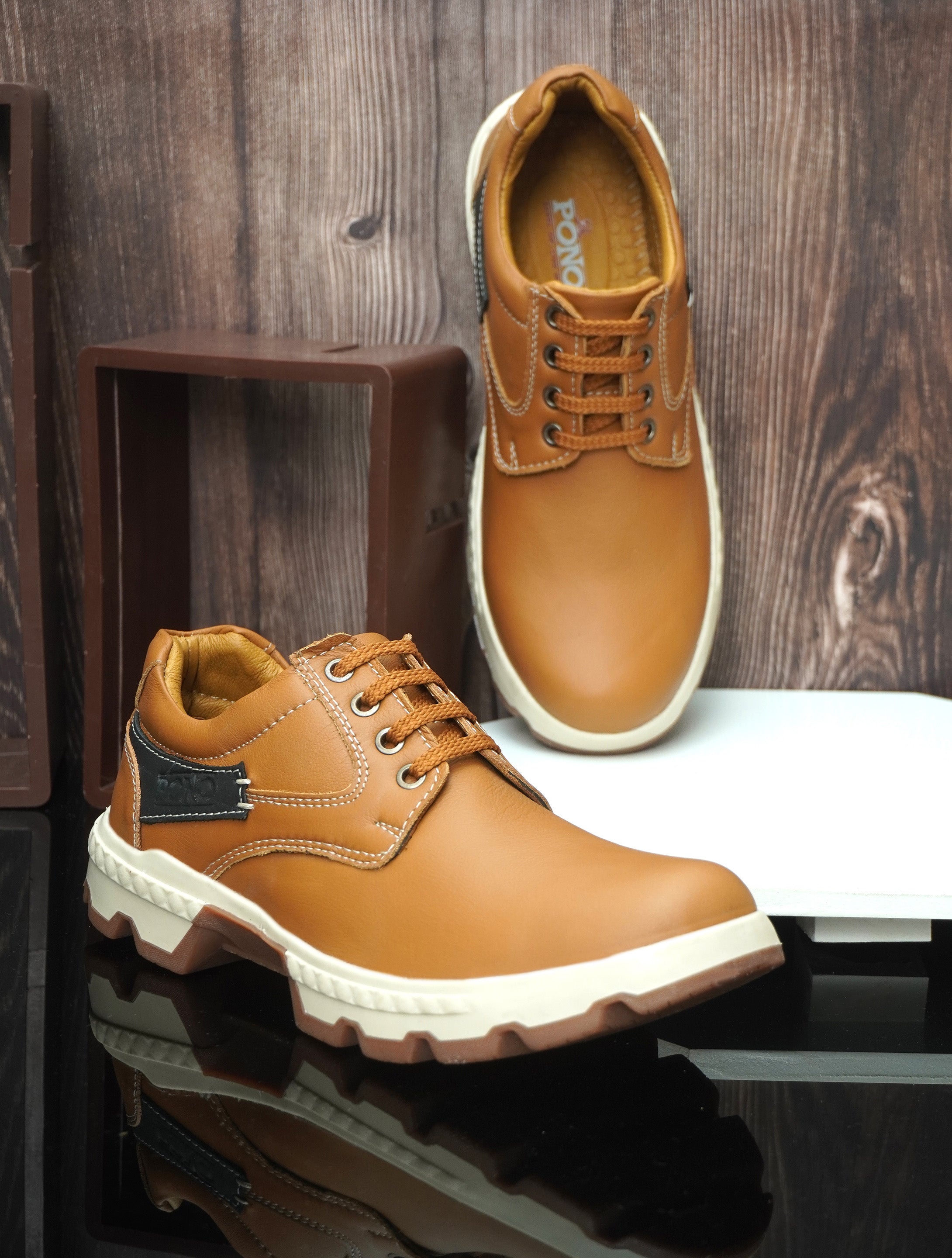 Men's Tan Leather Low-Top Lace-Up Casual Outdoor Shoes | Two-Tone Rugged Everyday Sneaker Boots